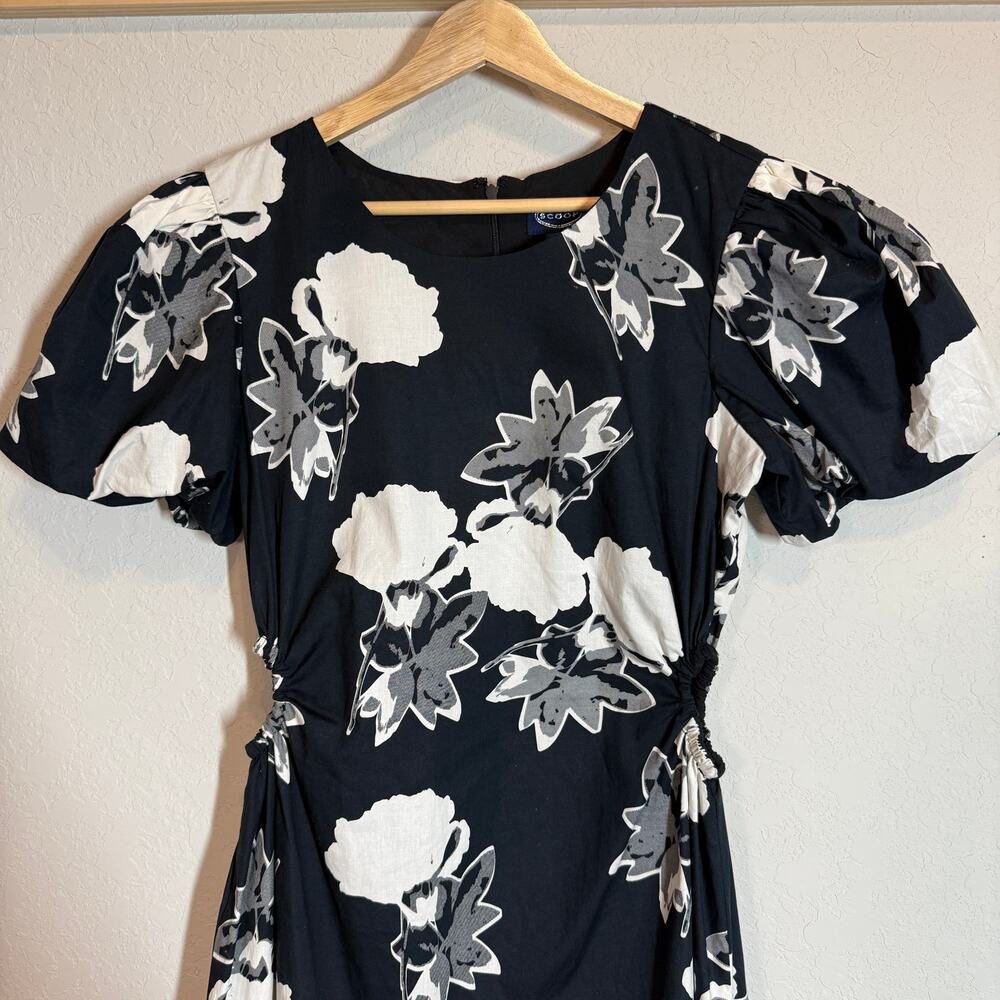 Women's Scoop Black and White Floral Dress with Peek-a-Boo Hole Waist Size M NEW - Picture 3 of 11